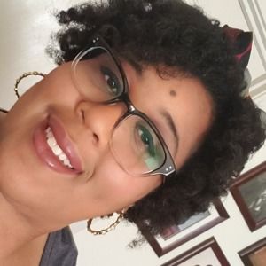 Meet your Posher, Krystle